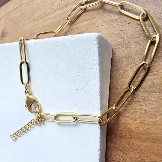 Spiffy & Splendid Luxe Gold Paperclip Bracelet