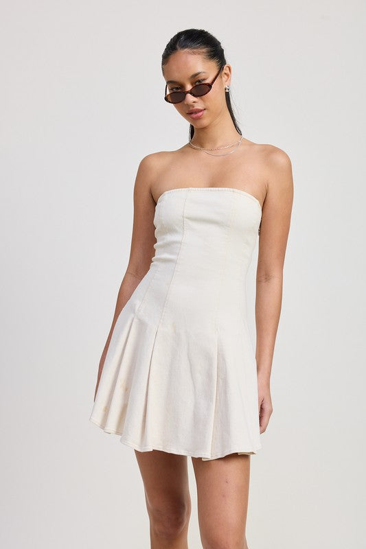 Emory Park STRAPLESS MINI RUFFLE DRESS