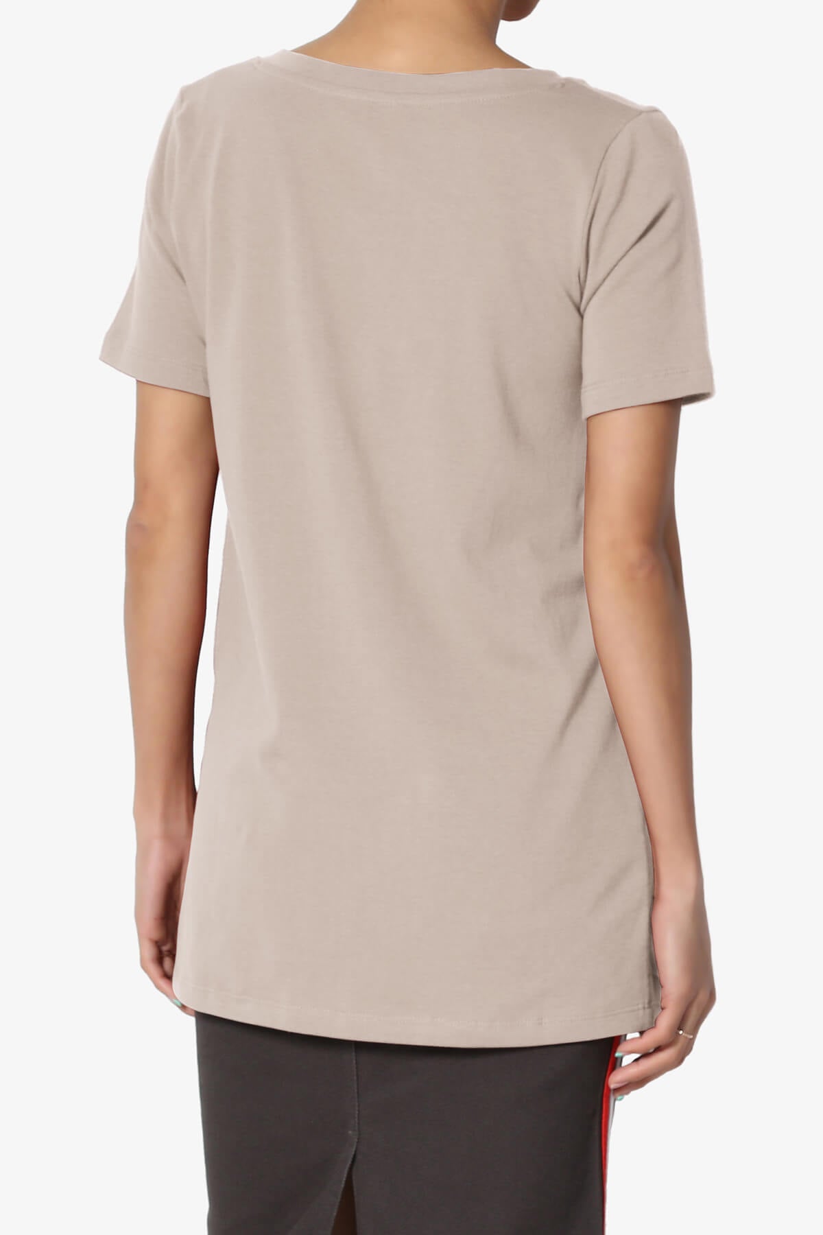 Elora V-Neck Short Sleeve T-Shirt LIGHT MOCHA_2